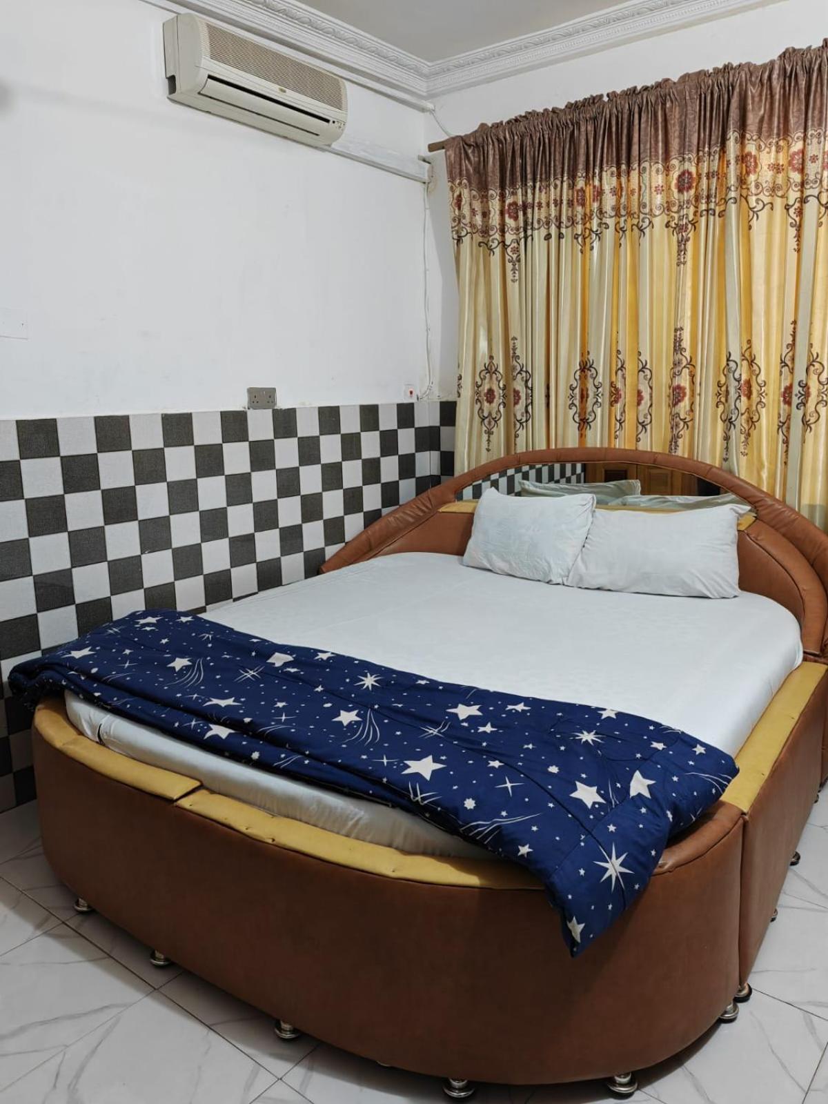 Elizz Guest House Janman Εξωτερικό φωτογραφία