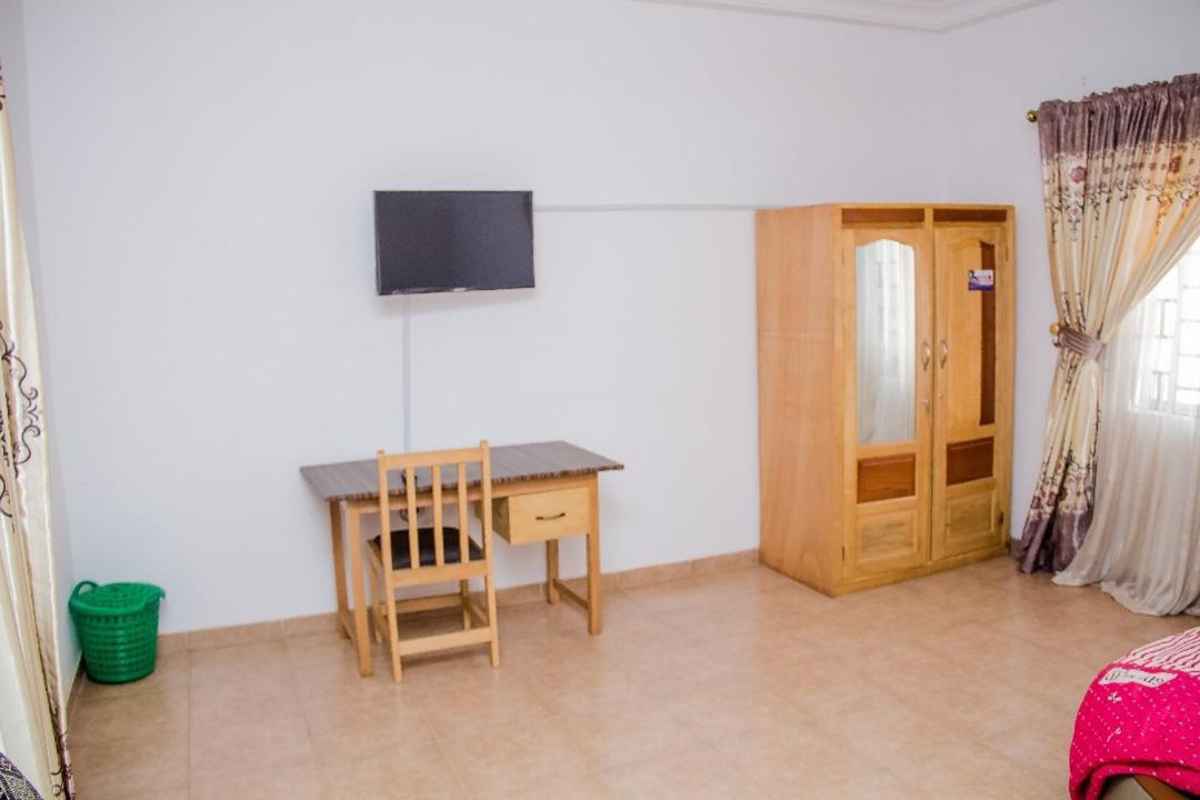 Elizz Guest House Janman Εξωτερικό φωτογραφία