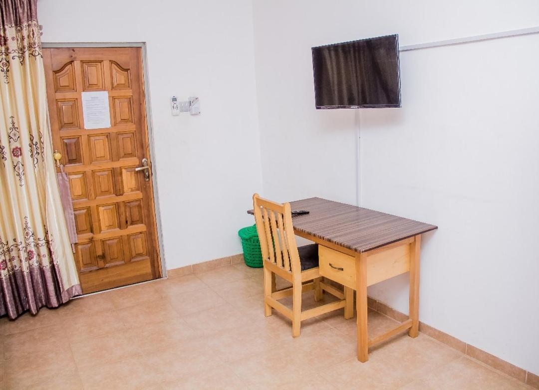 Elizz Guest House Janman Εξωτερικό φωτογραφία
