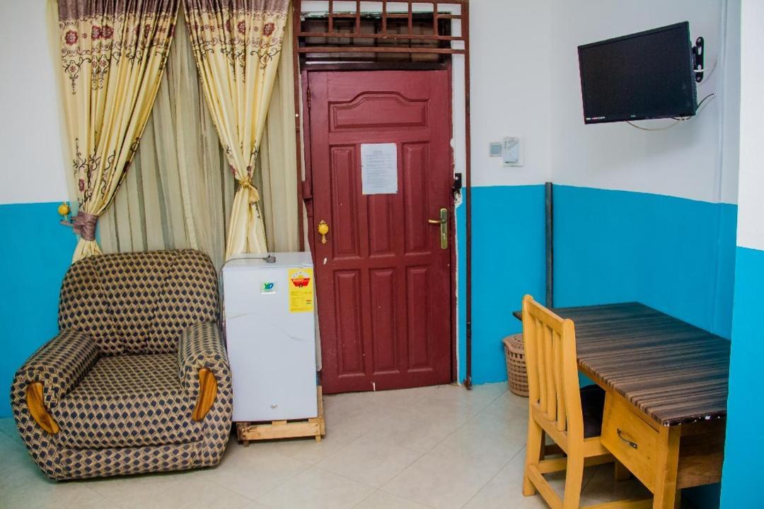 Elizz Guest House Janman Εξωτερικό φωτογραφία