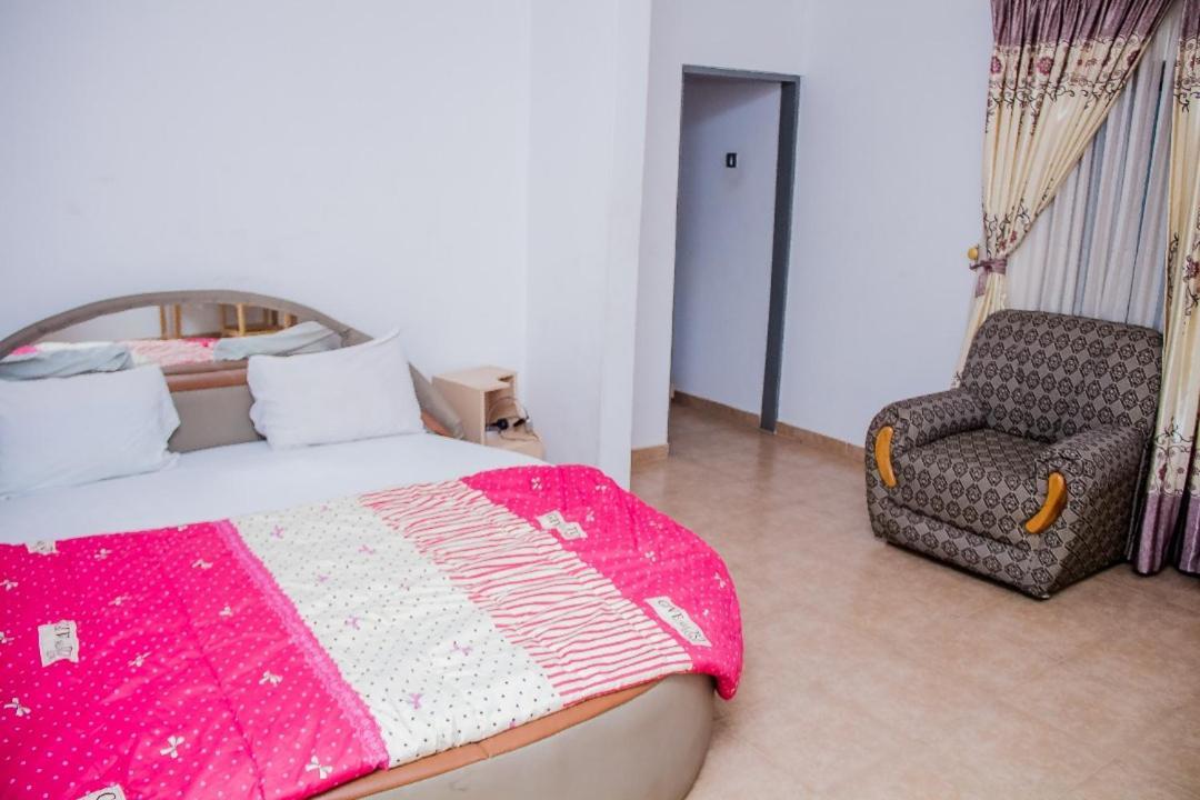 Elizz Guest House Janman Εξωτερικό φωτογραφία